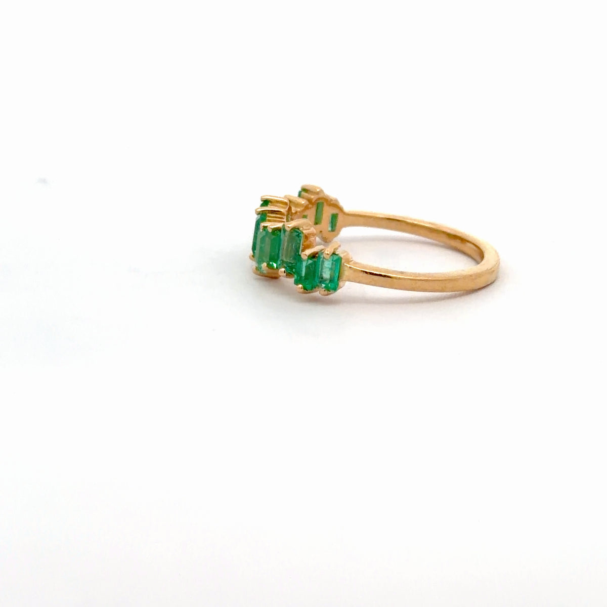 Anillo crazy con esmeraldas