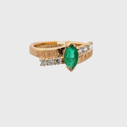 Anillo para grado oro esmeralda y diamantes